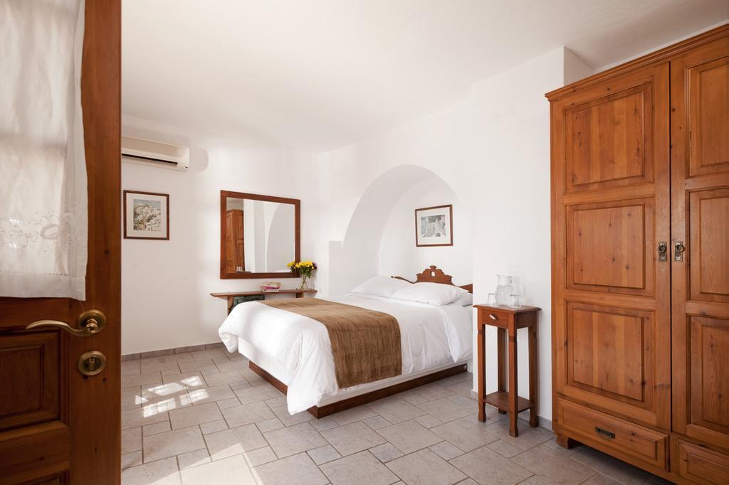 Vista Mare Suites Imerovigli  Ngoại thất bức ảnh