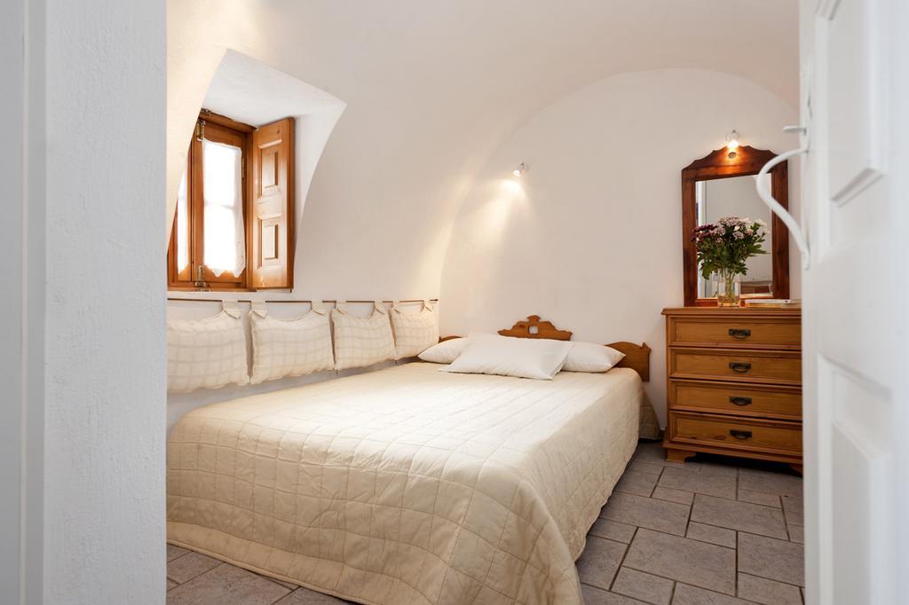 Vista Mare Suites Imerovigli  Ngoại thất bức ảnh